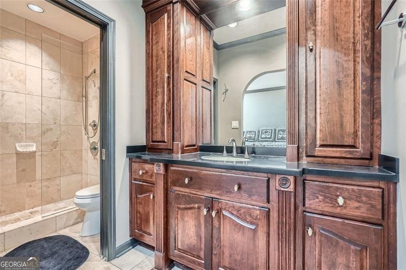 2499 Peachtree Atlanta - 24