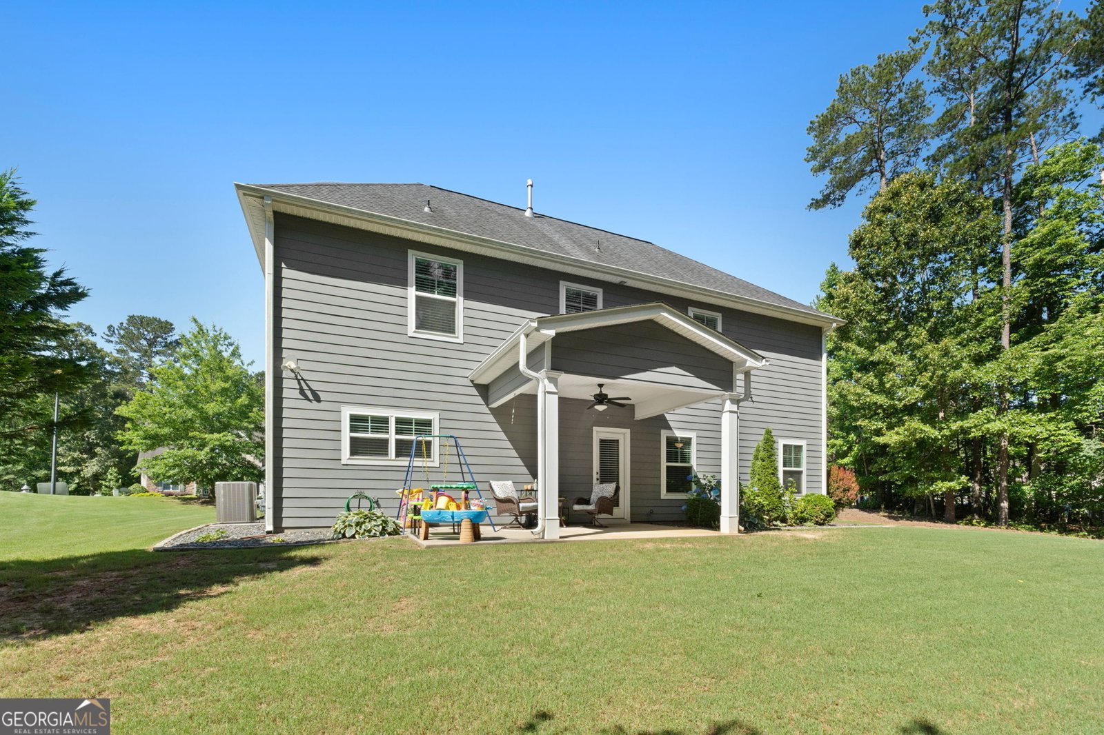 130 Edgewater Trail Fayetteville - 1