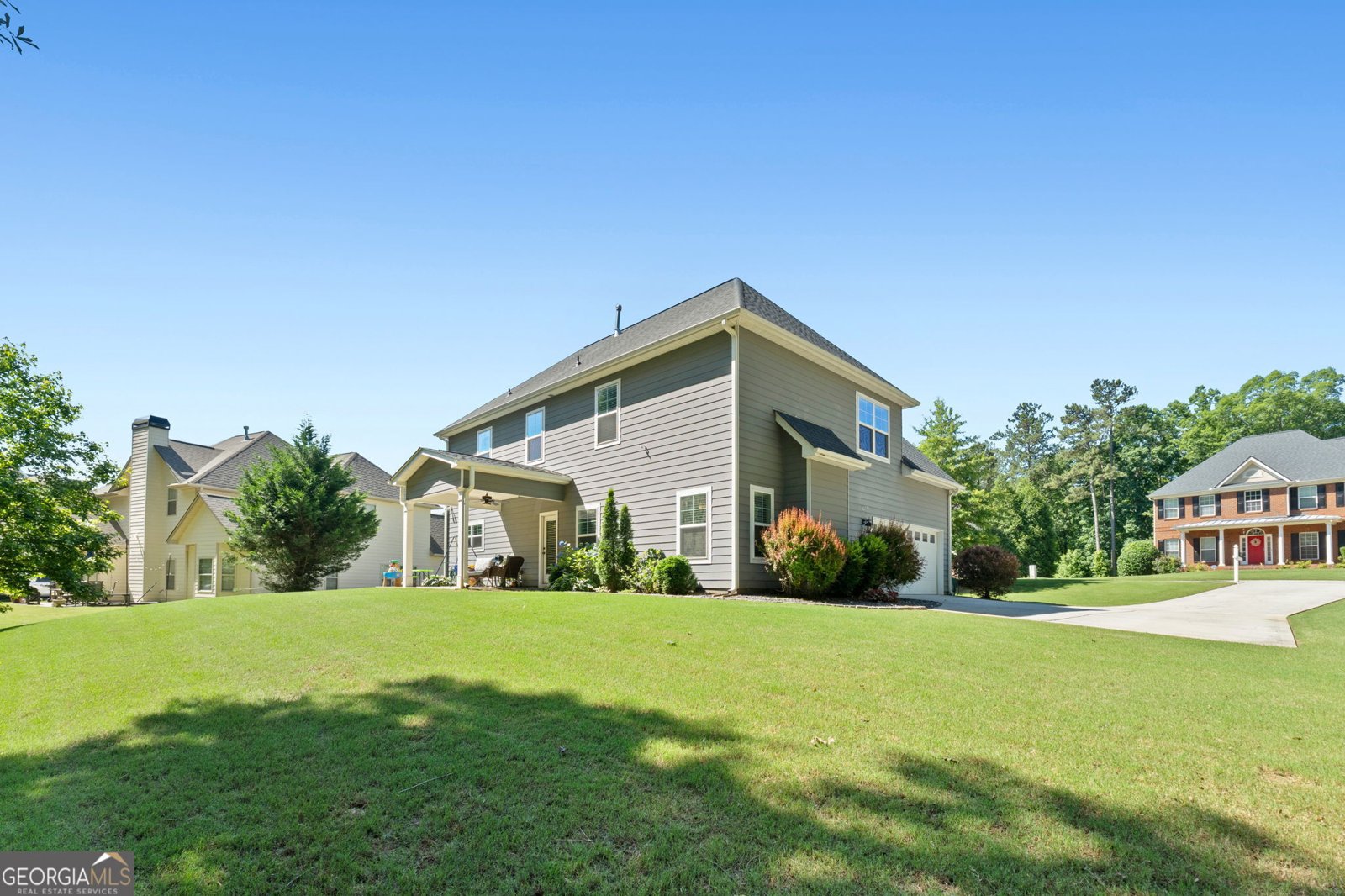 130 Edgewater Trail Fayetteville - 2