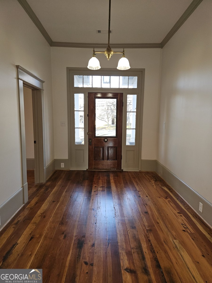 213 West Hightower Social Circle - 13