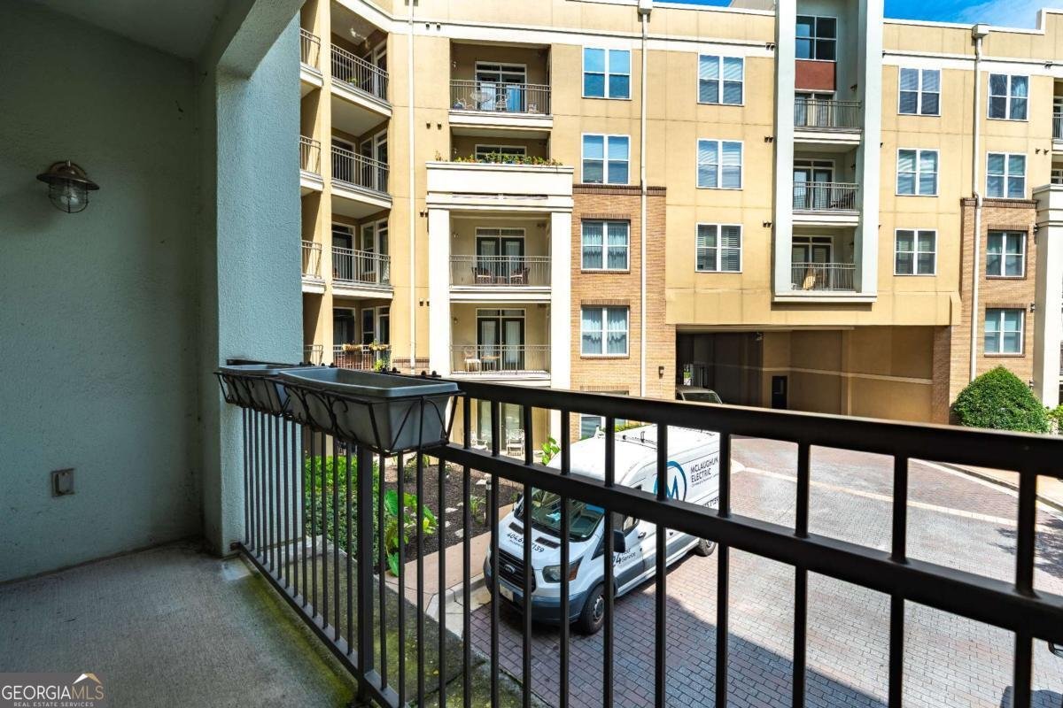 390 17th Street Atlanta - 22