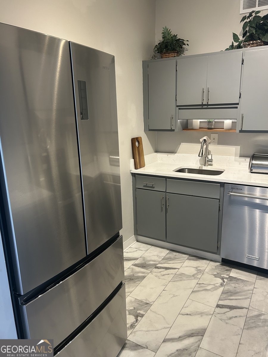 3060 PHARR Court Atlanta - 4