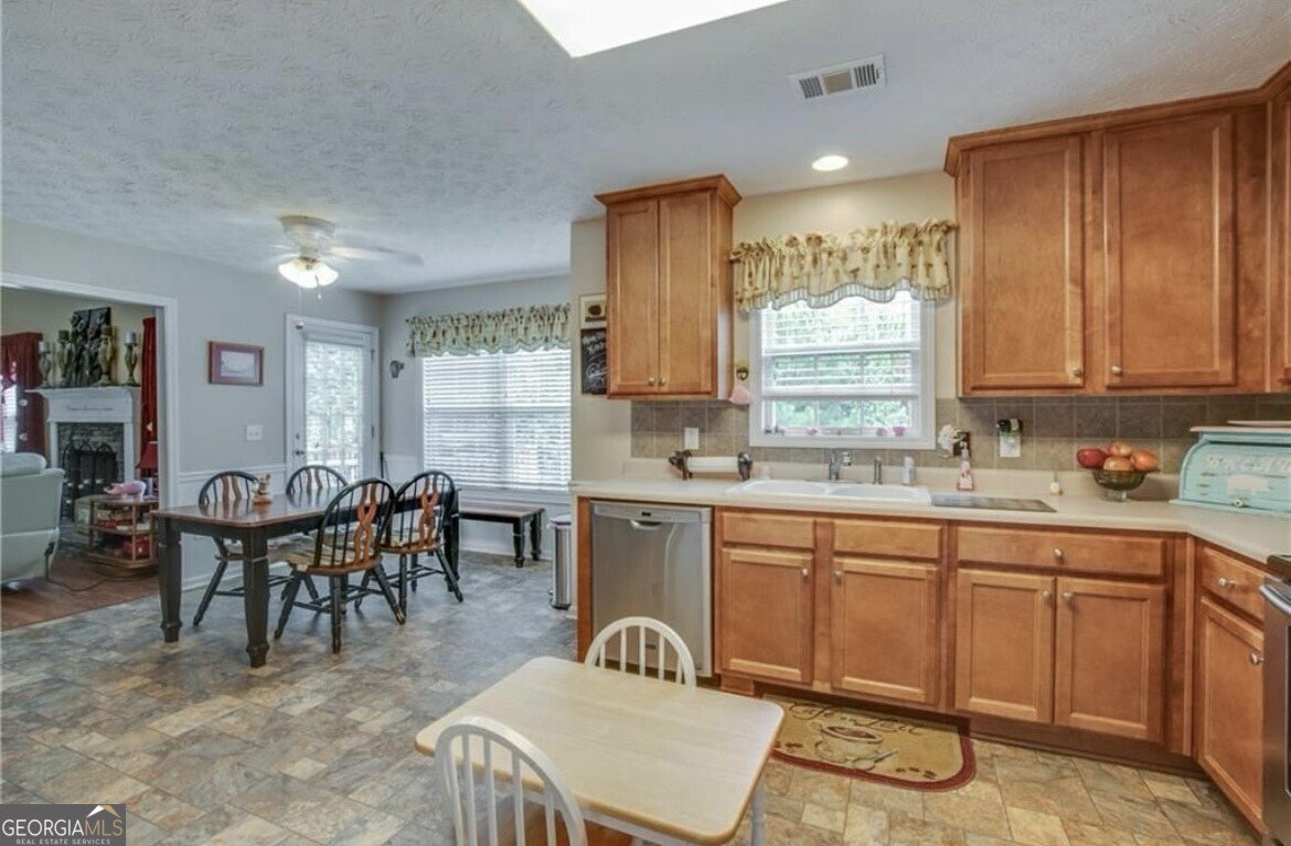 3388 Galloping Bend Way Auburn - 9