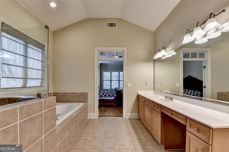 1718 LEGRAND Circle Lawrenceville - 19