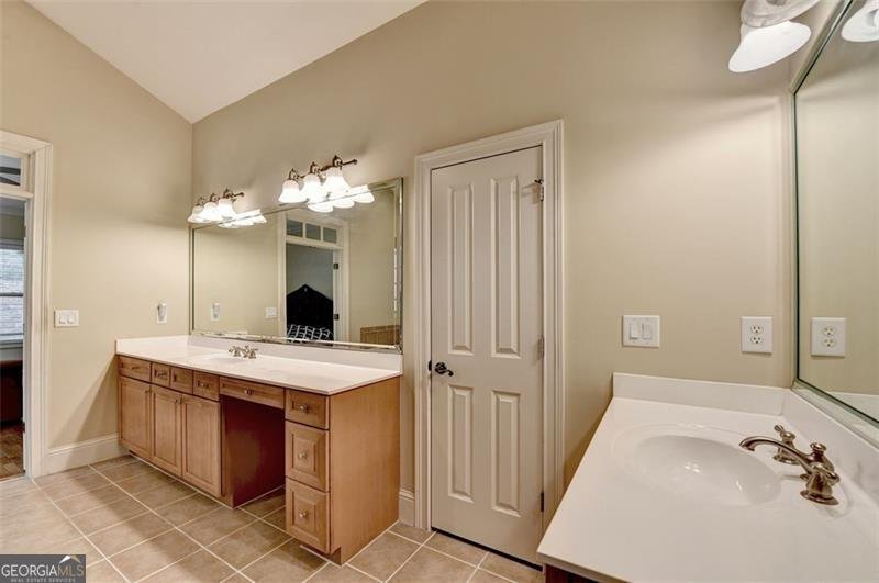 1718 LEGRAND Circle Lawrenceville - 22