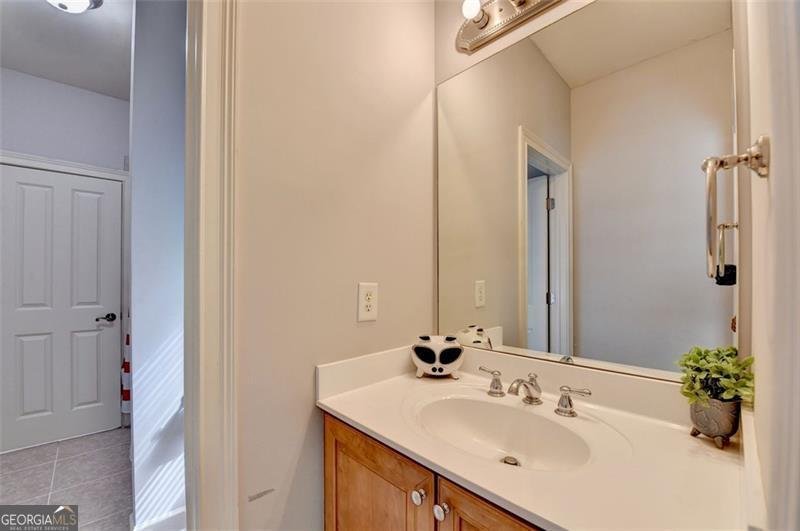 1718 LEGRAND Circle Lawrenceville - 36
