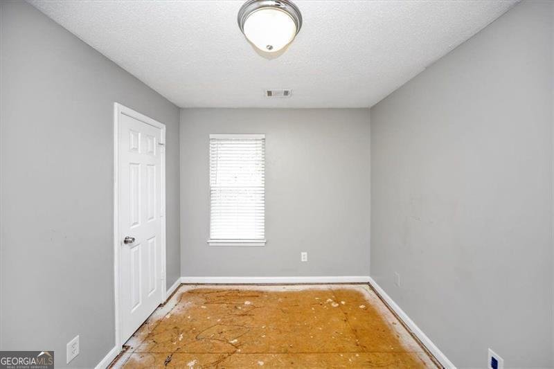 4273 CHESTNUT LAKE Lithonia - 18