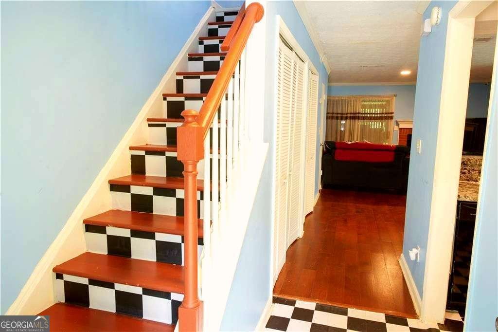 852 Glynn Oaks Drive Clarkston - 6