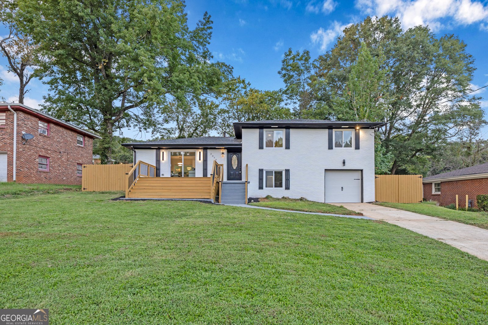 2377 Fontaine Circle Decatur - 1