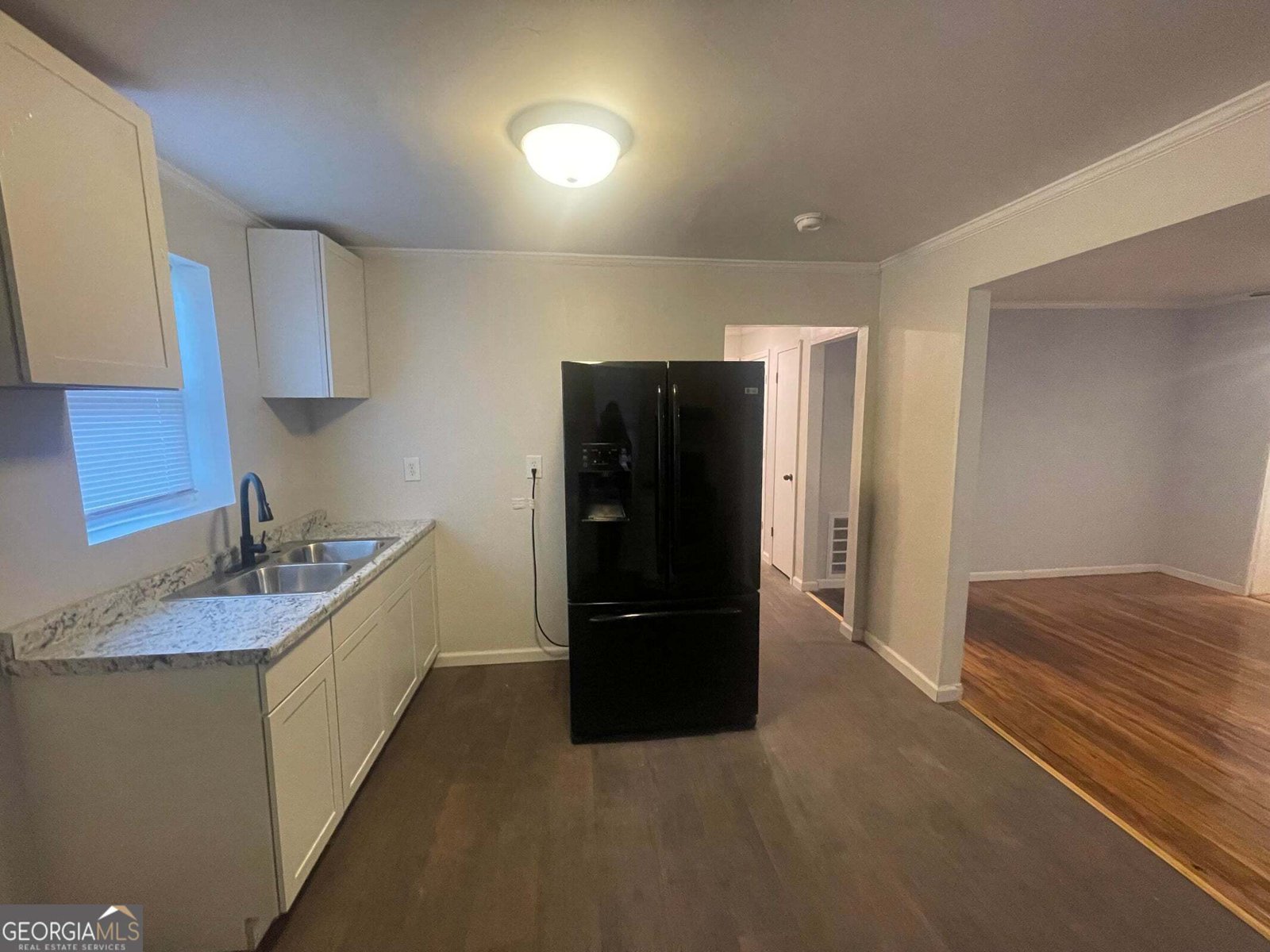 211 3rd Street Thomson - 7