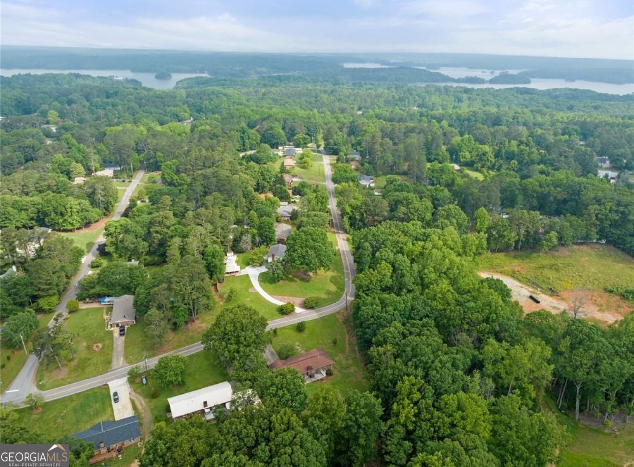 5059 Whispering Pines Drive Gainesville - 30