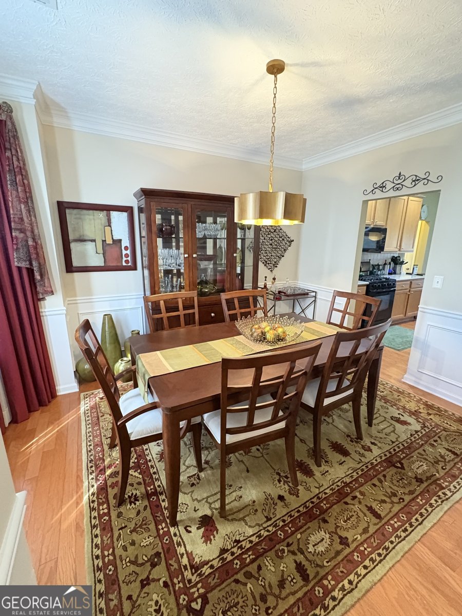 3184 Spruce Way Atlanta - 3