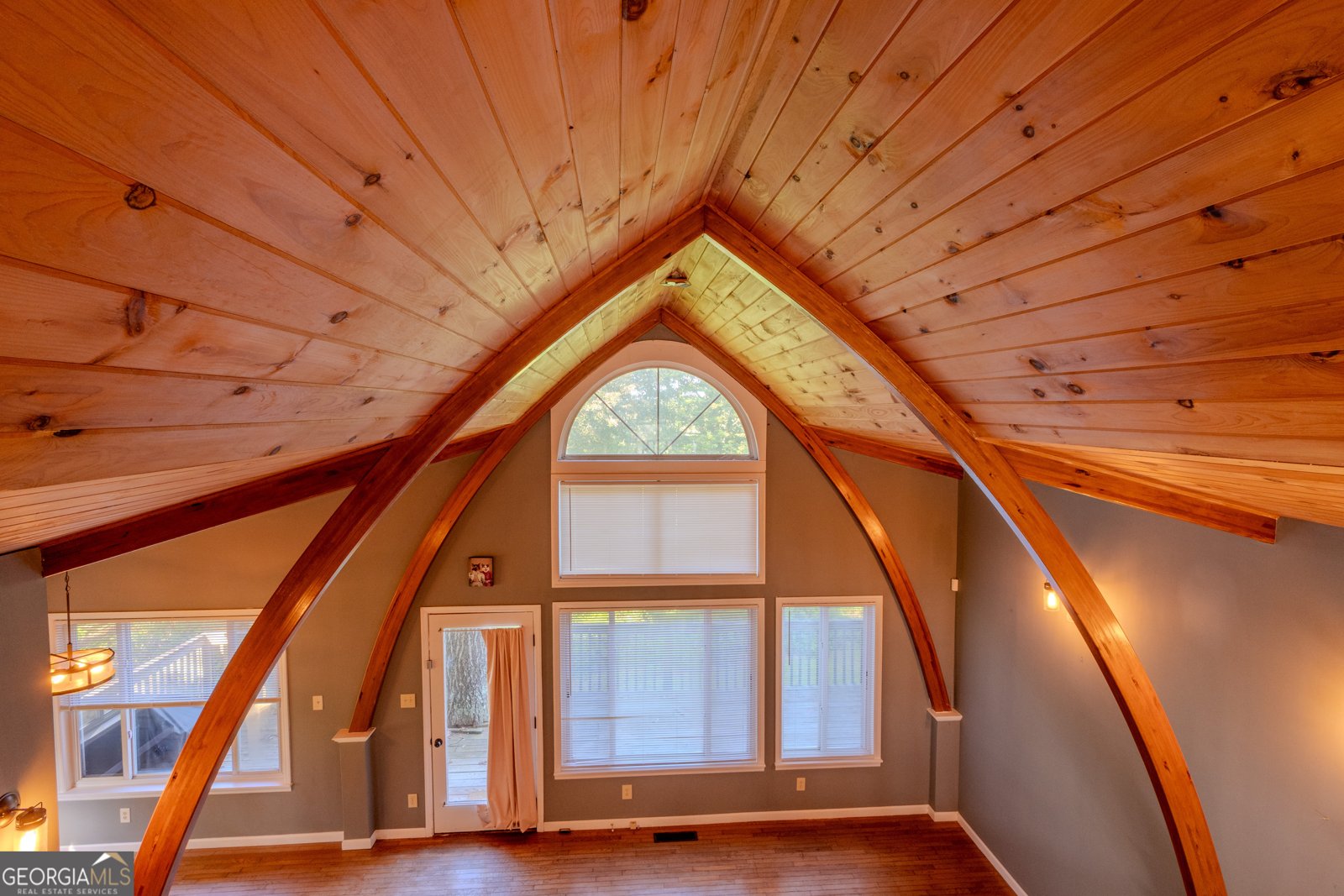 200 Mountain Meadow Road Clarkesville - 38