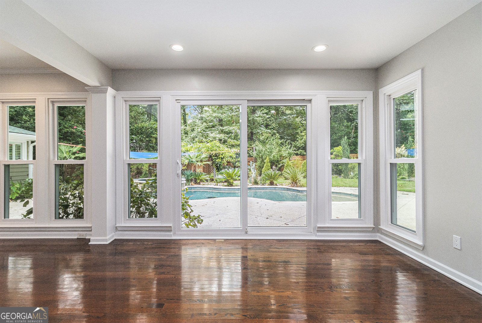 170 Berwick Drive Atlanta - 33