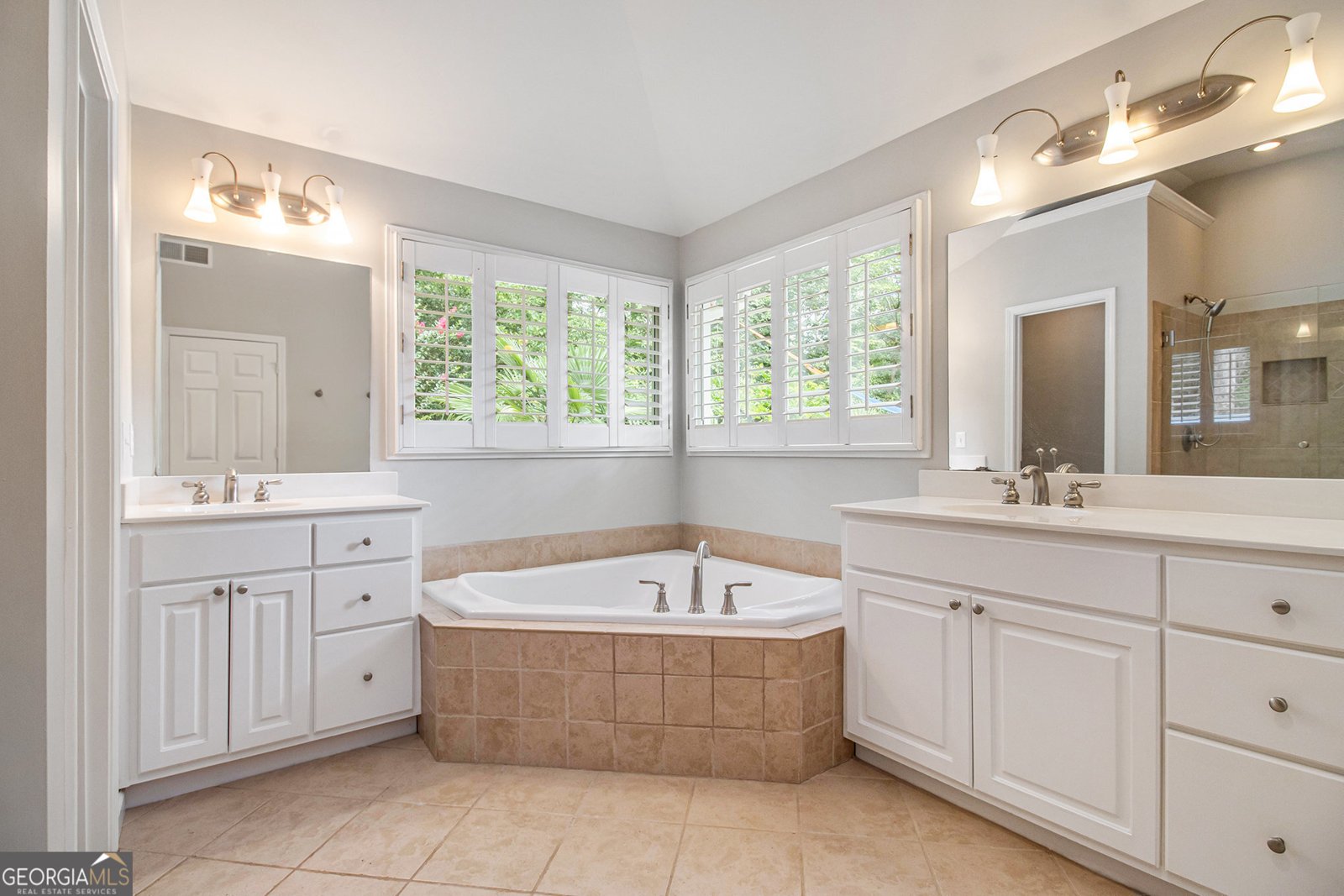 170 Berwick Drive Atlanta - 35