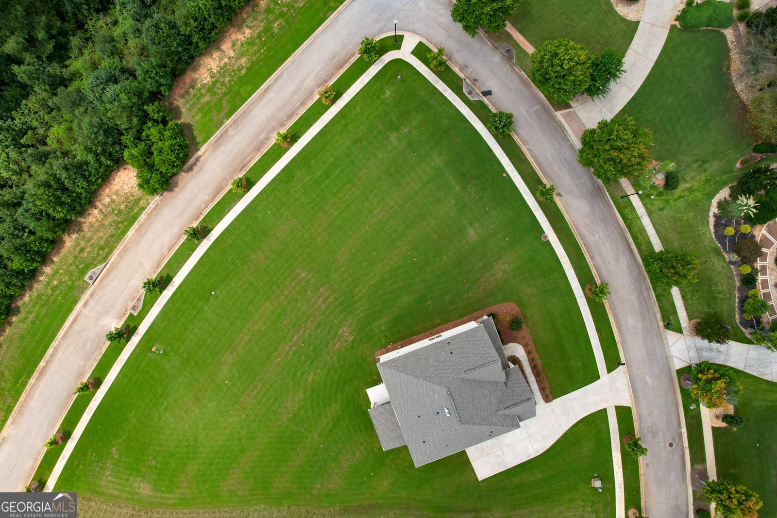 1528 Windward Drive Locust Grove - 11
