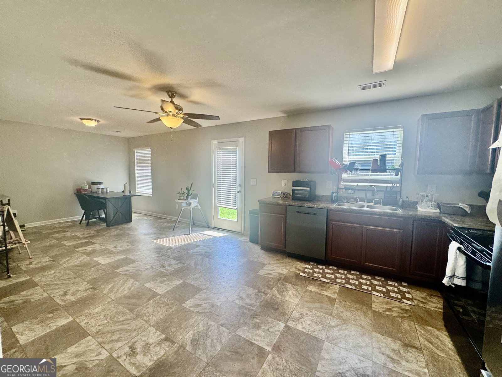104 Sourwood Lane Warner Robins - 6
