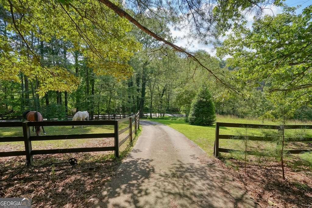 1513 Old Jones Road Alpharetta - 16