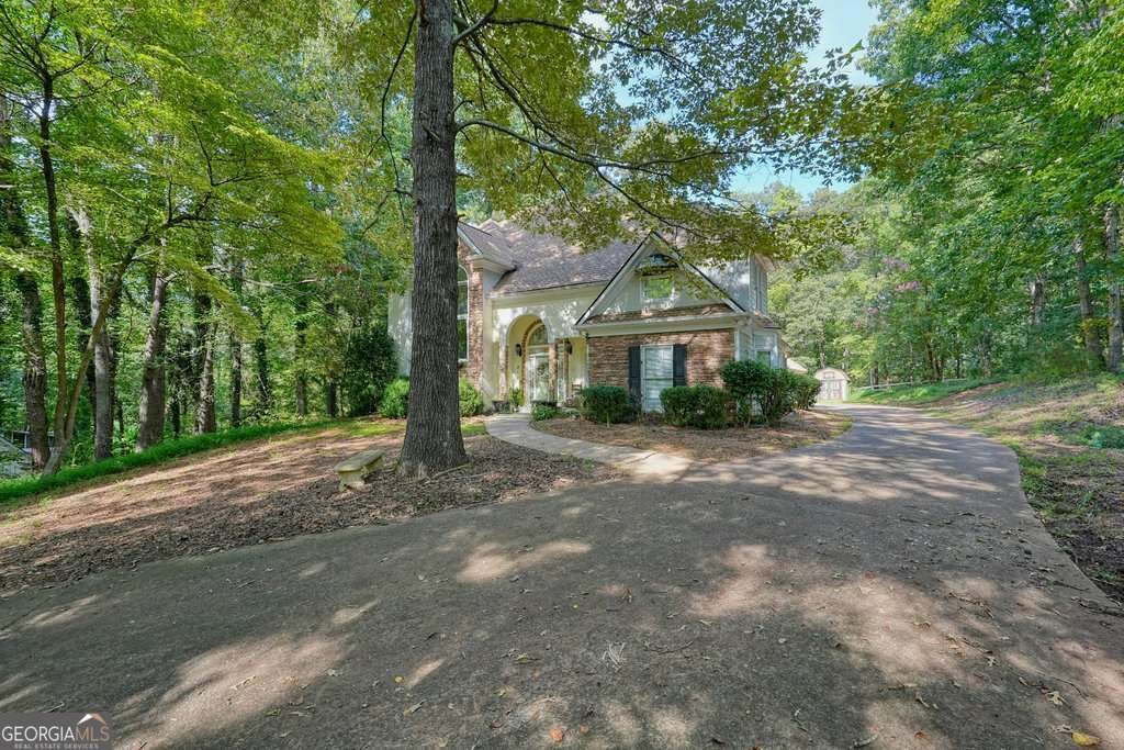 1513 Old Jones Road Alpharetta - 20