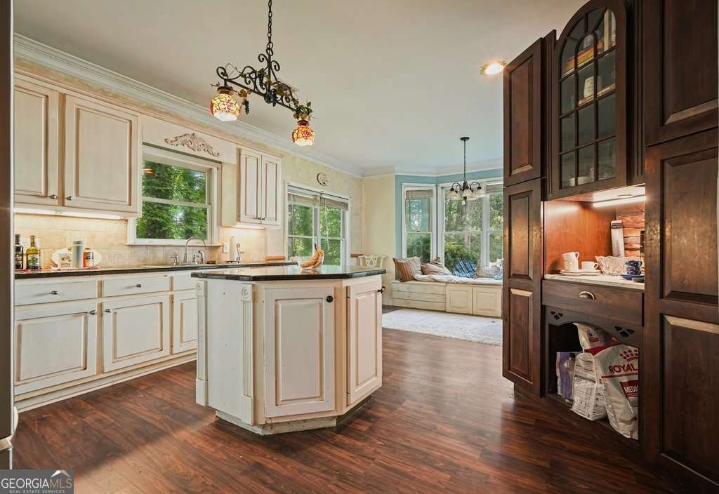 1513 Old Jones Road Alpharetta - 5