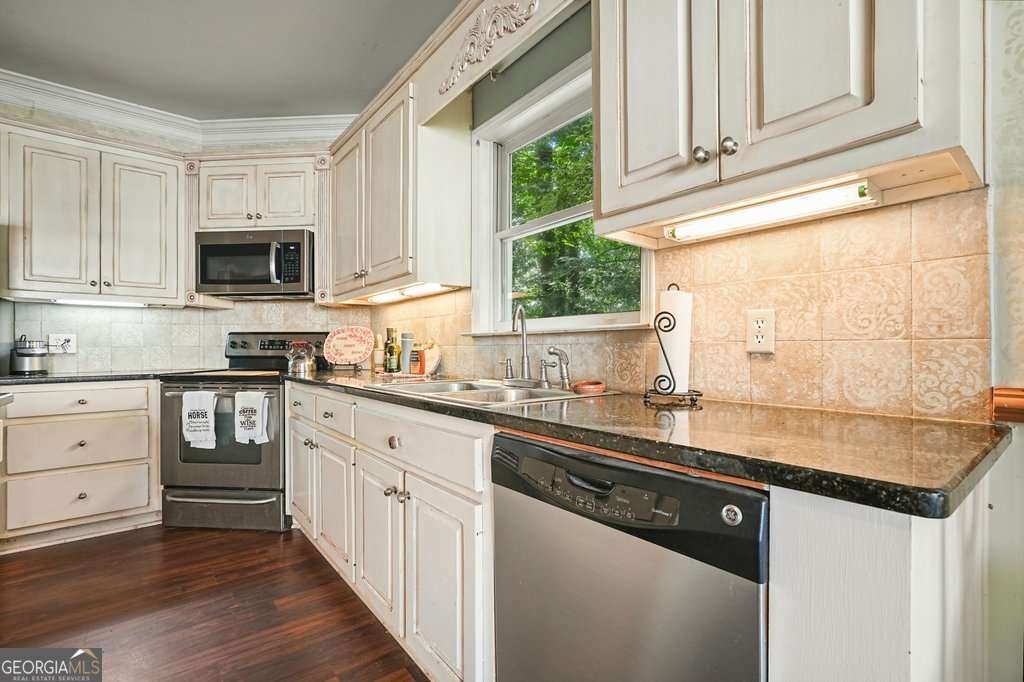 1513 Old Jones Road Alpharetta - 6