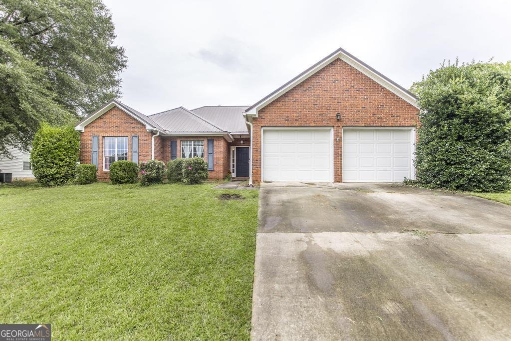 205 Woods Edge Way Warner Robins - 1