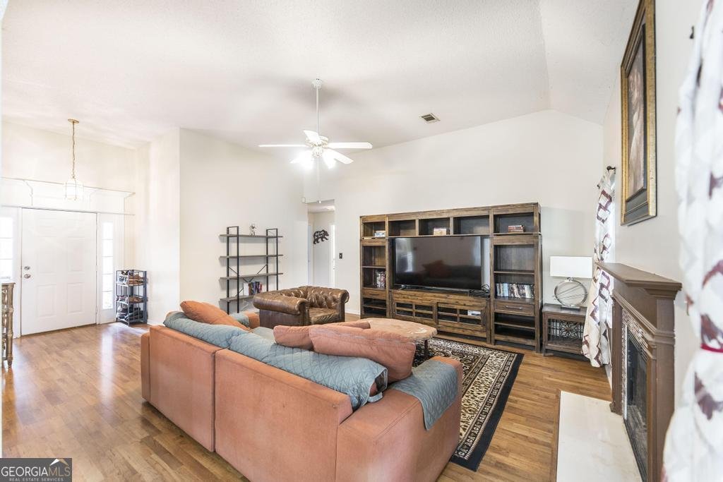 205 Woods Edge Way Warner Robins - 10