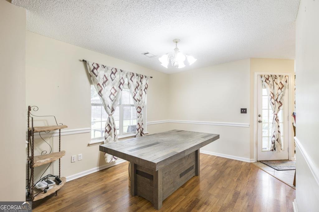 205 Woods Edge Way Warner Robins - 17