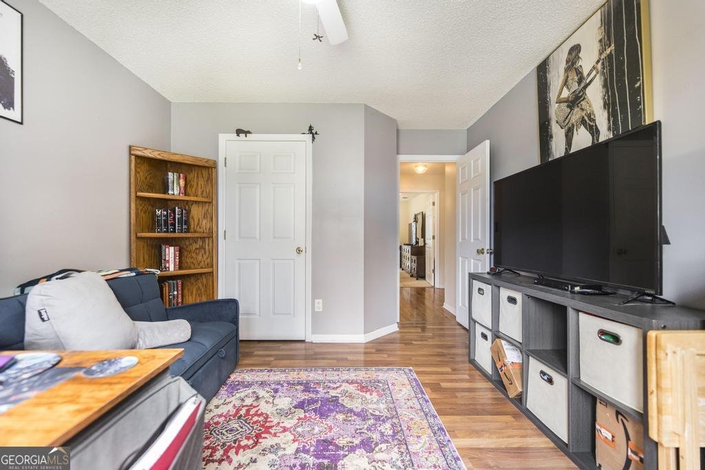 205 Woods Edge Way Warner Robins - 24