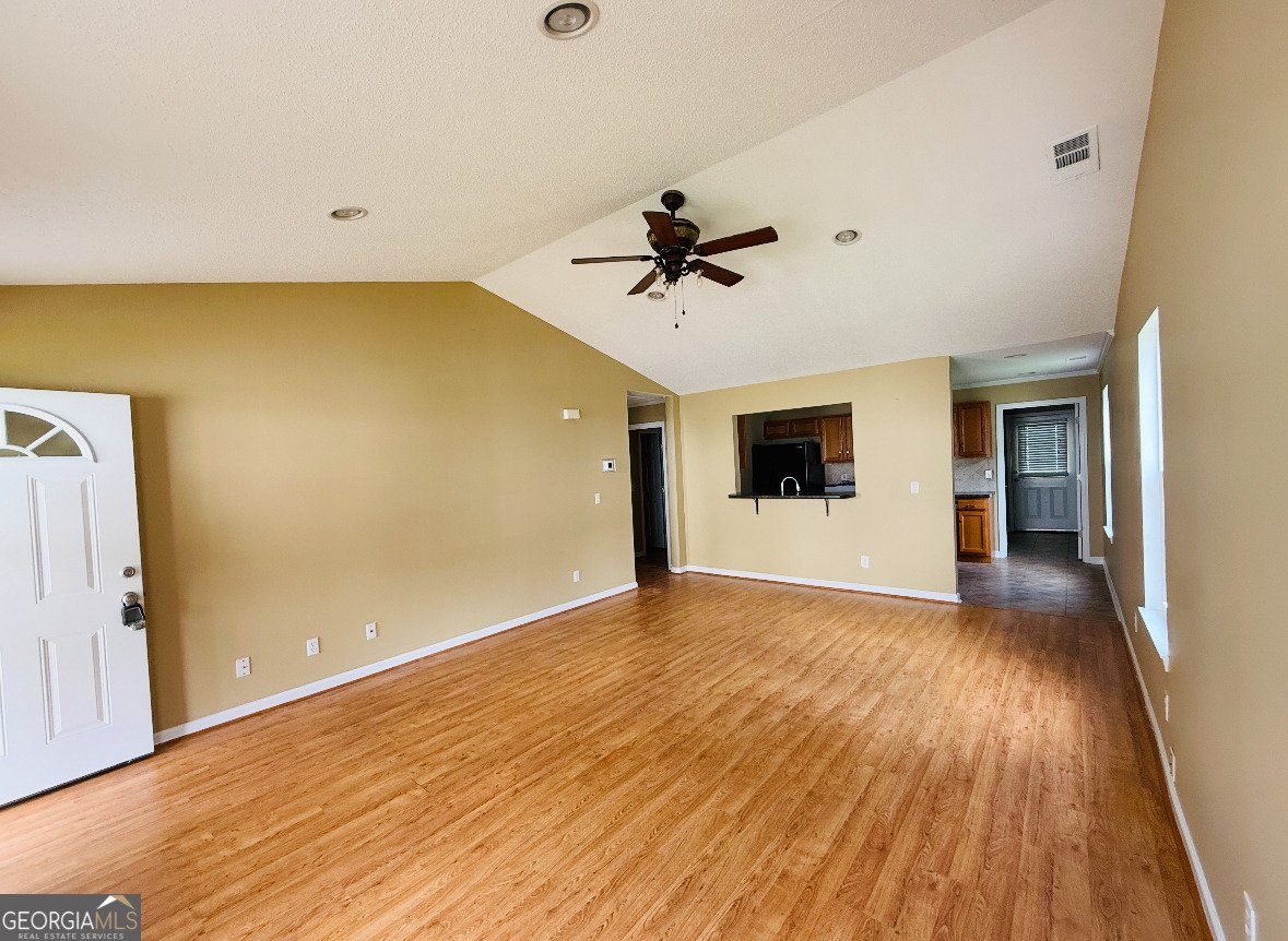 153 Crest Pointe Bremen - 4