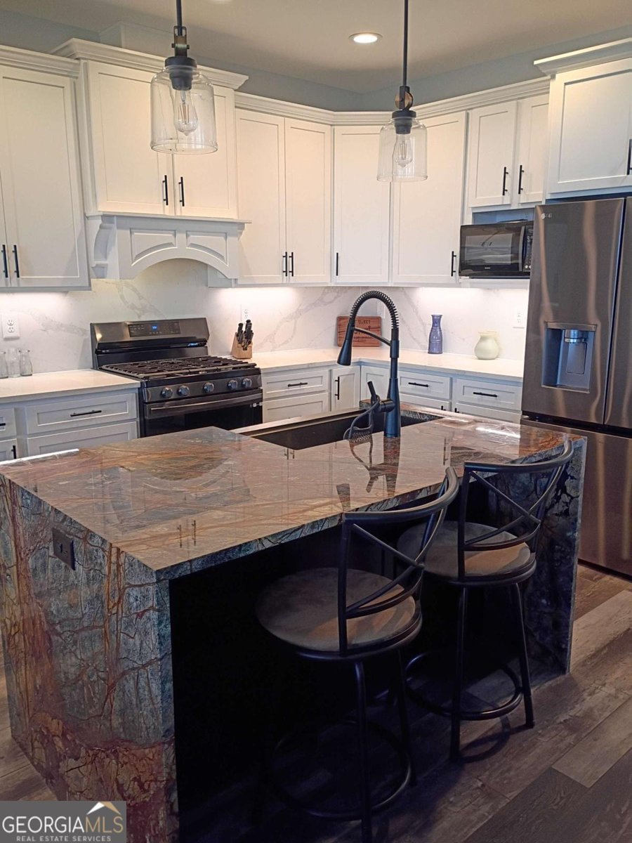 2284 Dabbs Bridge Road Dallas - 32