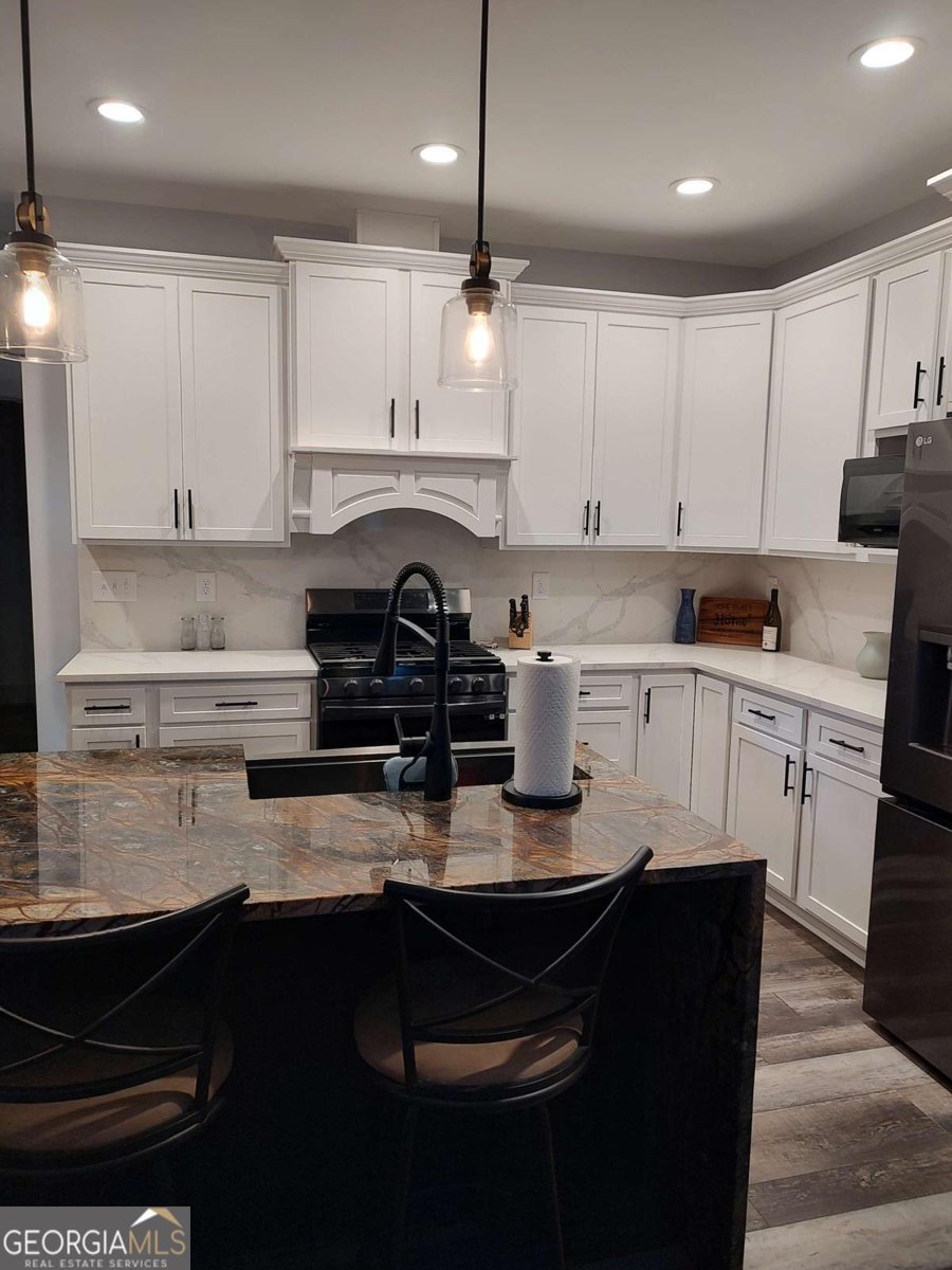 2284 Dabbs Bridge Road Dallas - 33
