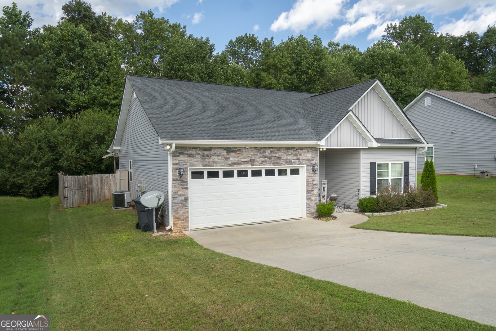 318 Highland Pointe Drive Alto - 2
