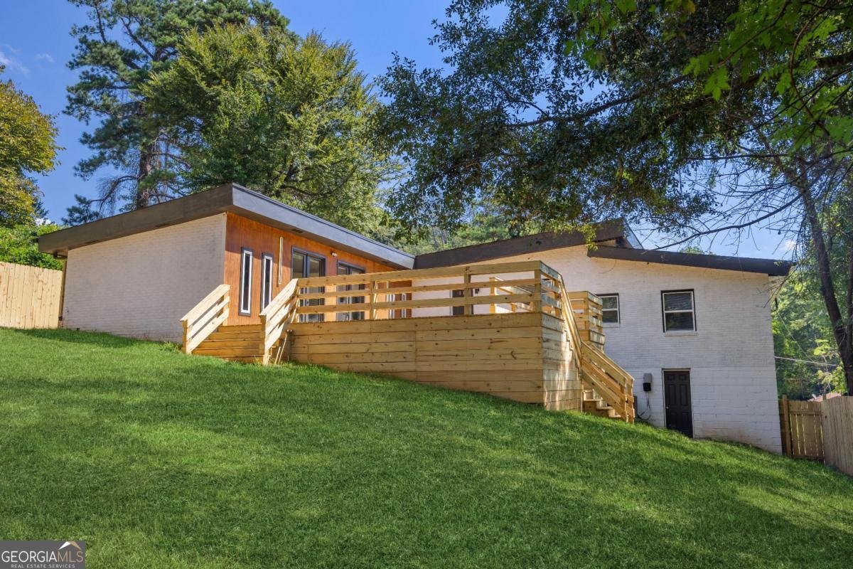2555 Flagstone Drive Atlanta - 21