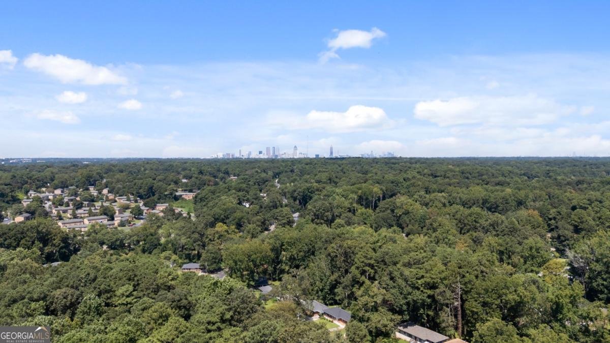 2555 Flagstone Drive Atlanta - 7