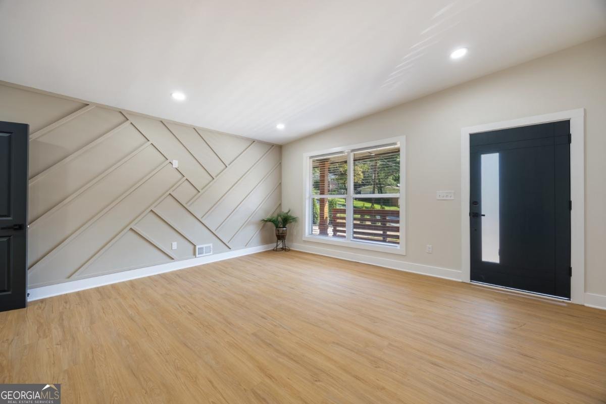 2555 Flagstone Drive Atlanta - 8