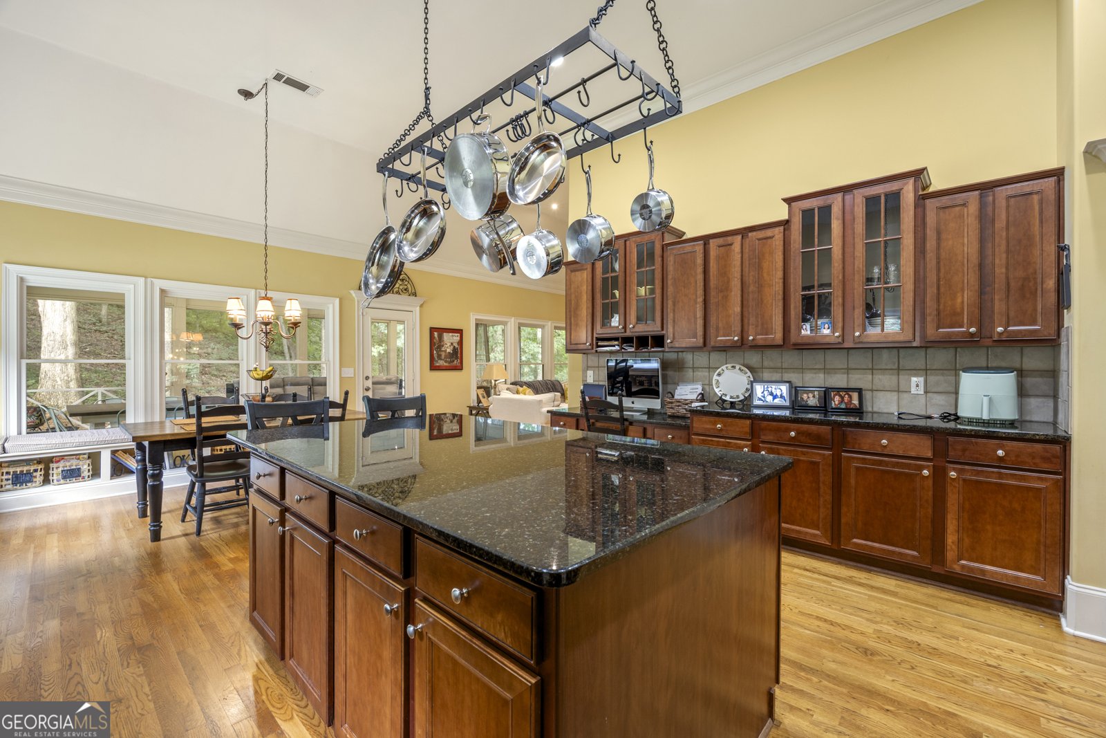 111 NEW CUT Road Winder - 19