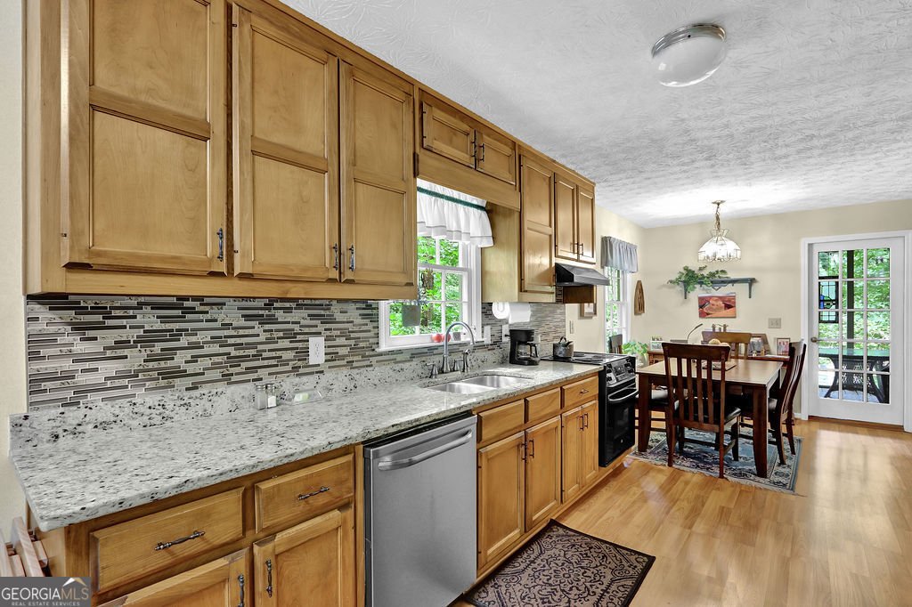 5127 Jay Creek Road Oakwood - 16
