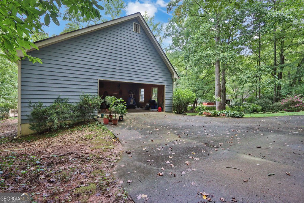 5127 Jay Creek Road Oakwood - 31