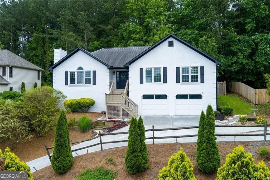 2111 Yorkshire Court Woodstock - 1