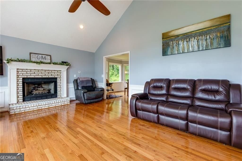 2111 Yorkshire Court Woodstock - 9