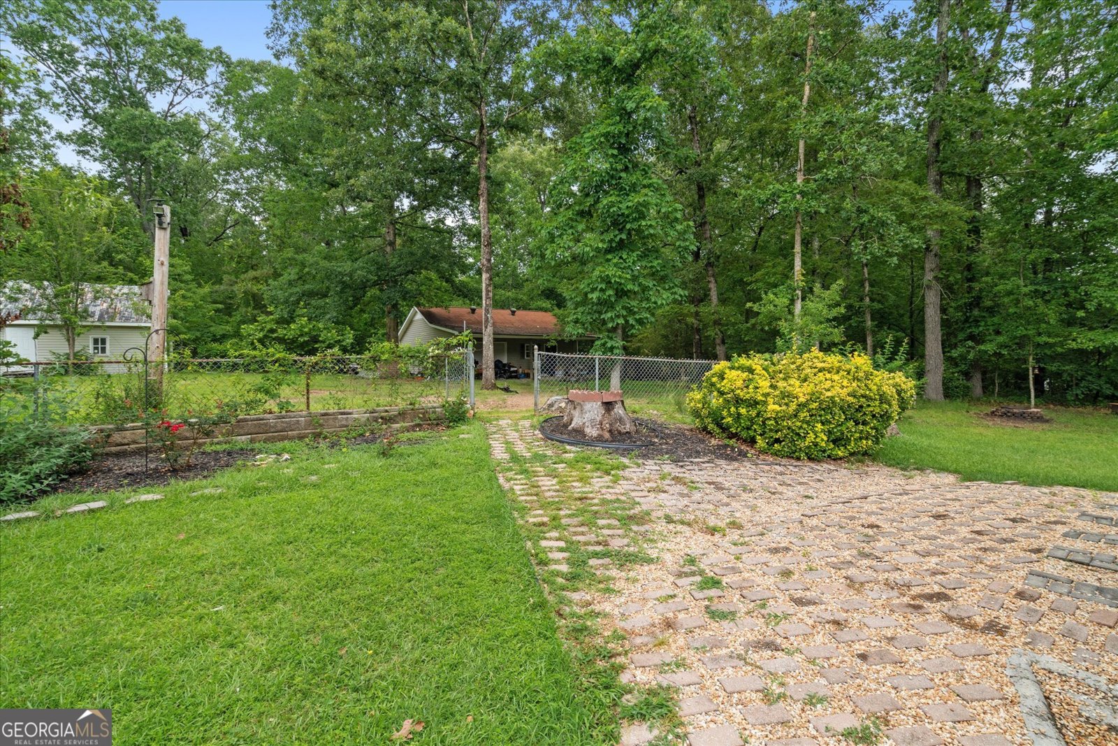 1267 Austin Bridge Road Douglasville - 35