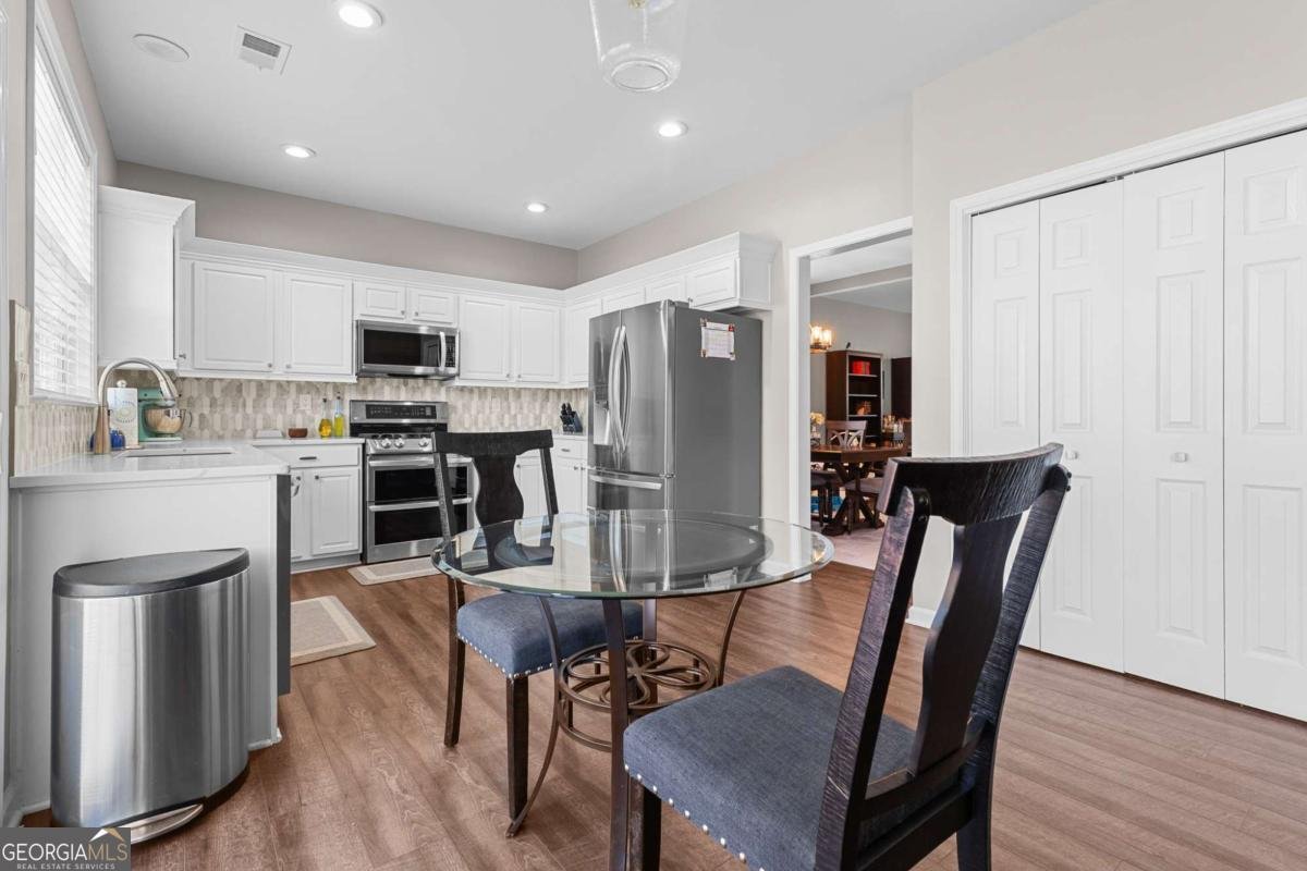 605 Sorrell Way Woodstock - 16
