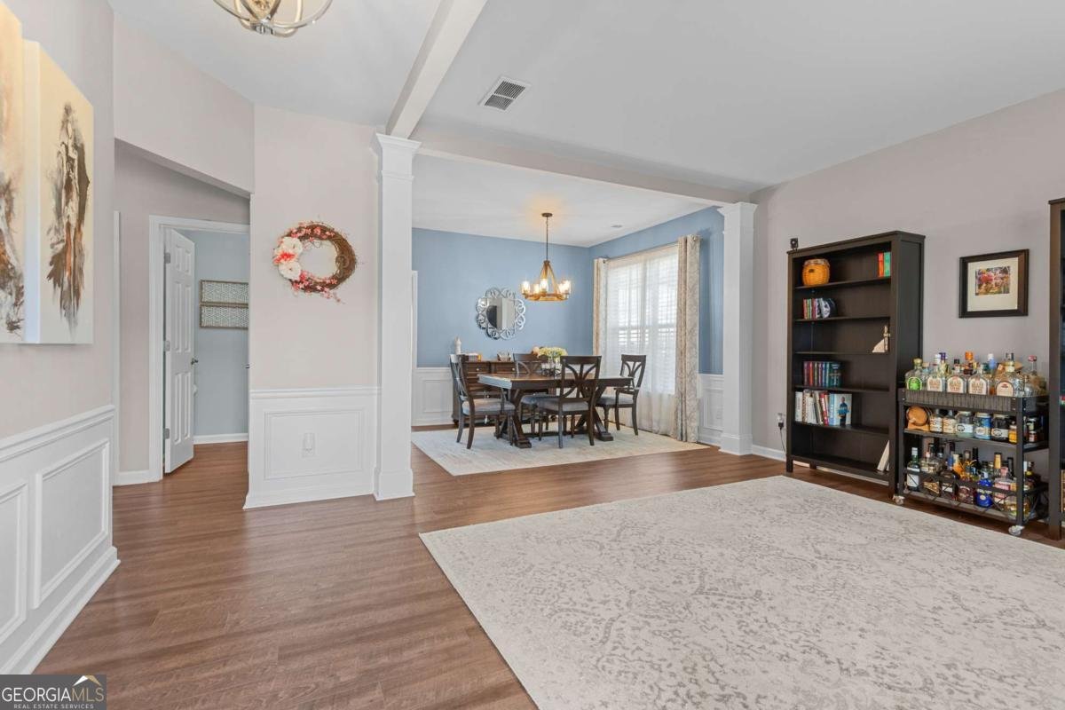 605 Sorrell Way Woodstock - 3
