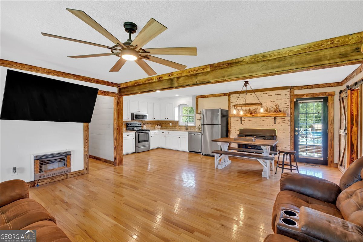 401 Cashtown Loop Road Aragon - 10