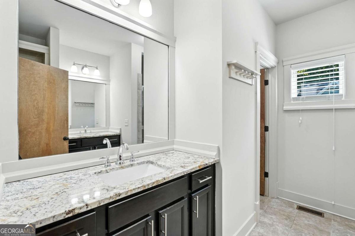 210 Oakview Drive Canton - 40