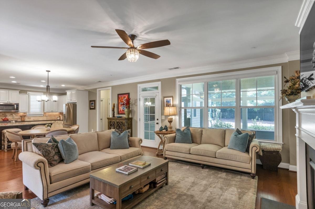 211 Avery Street Marietta - 9