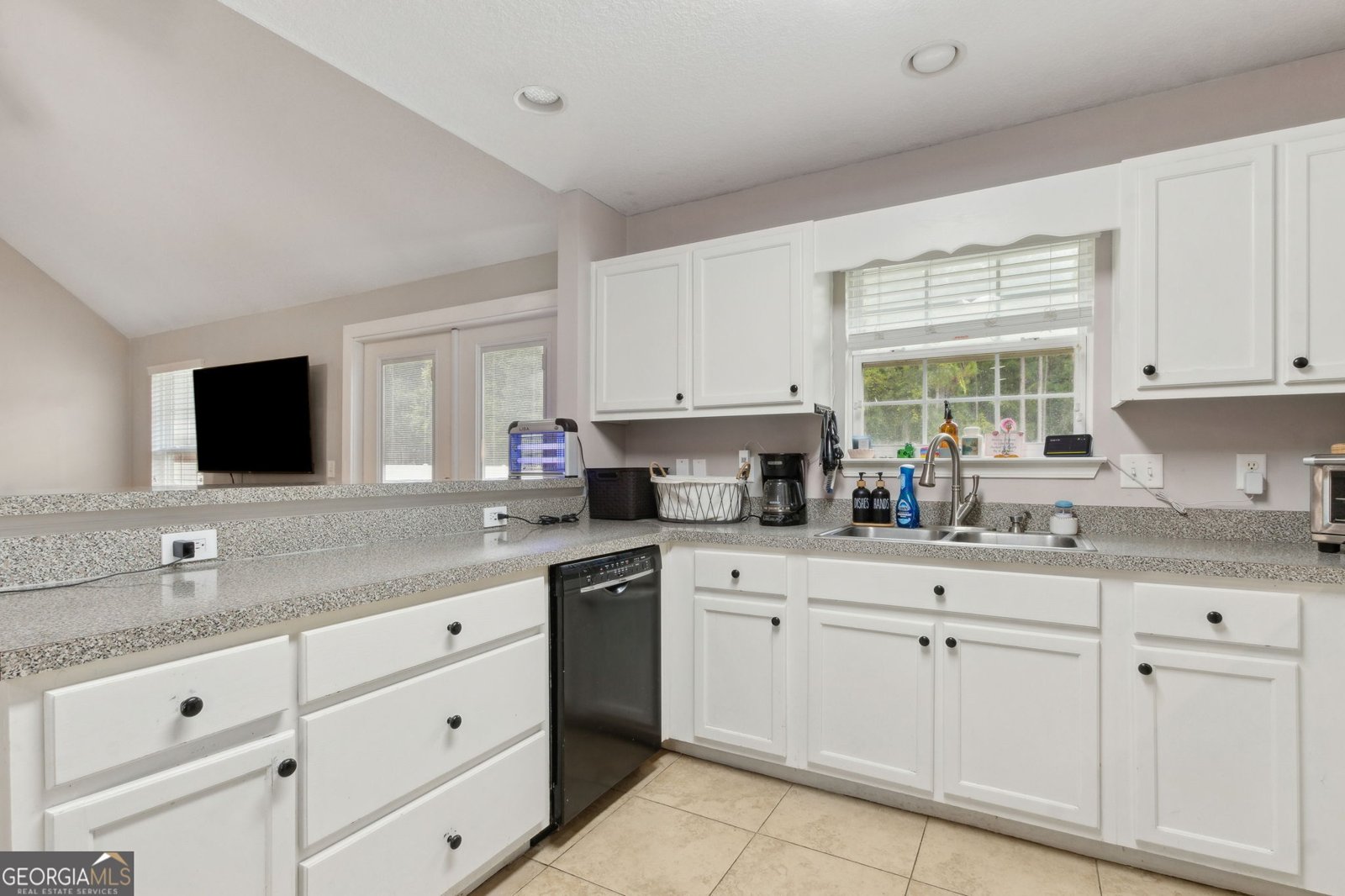 211 Victoria Circle Saint Marys - 10