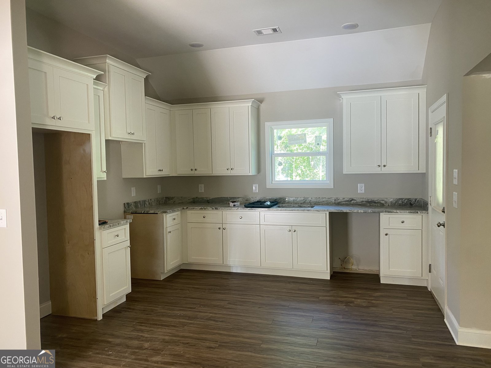 1338 Edwards Road Yatesville - 3