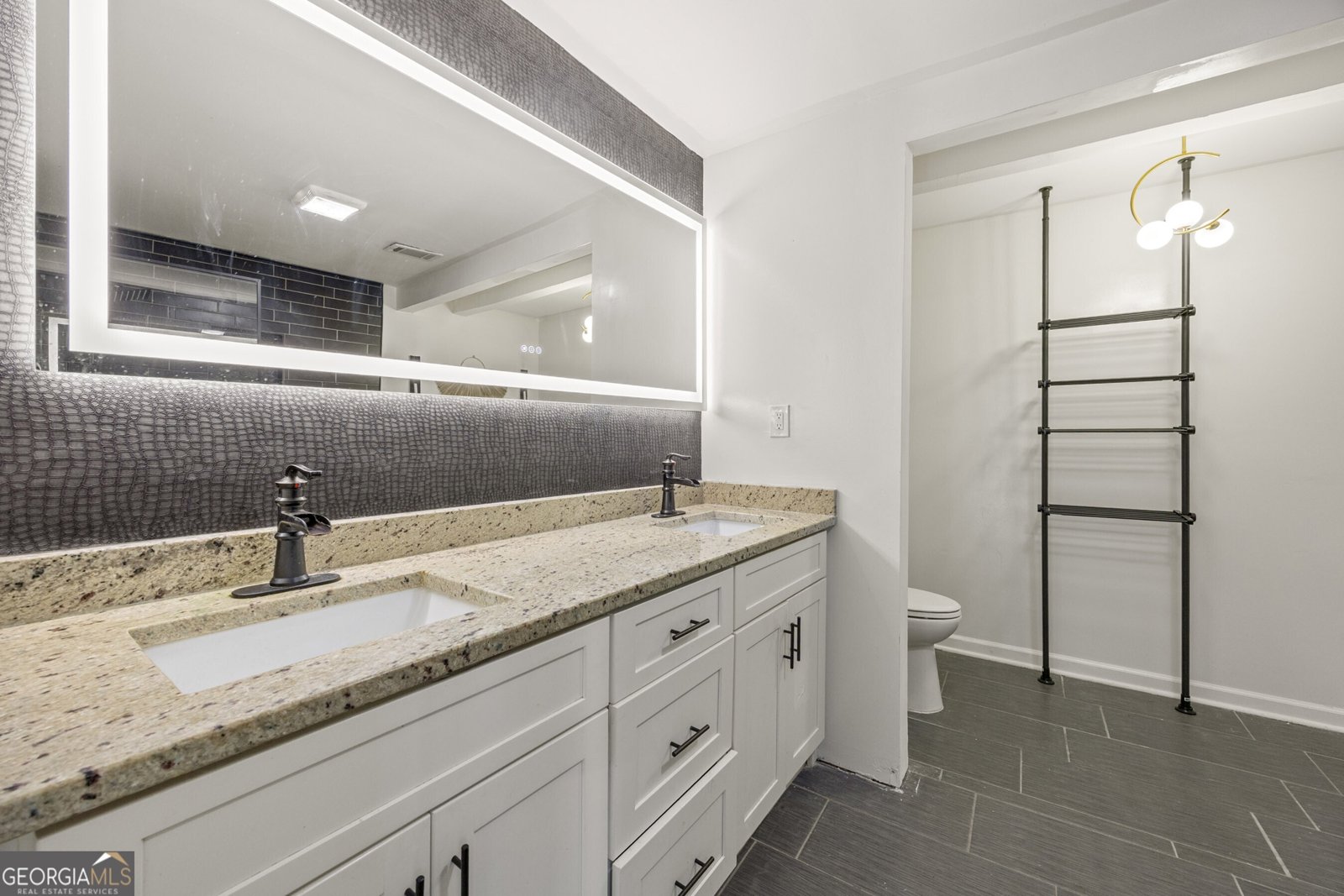 2055 Grant Road Atlanta - 17